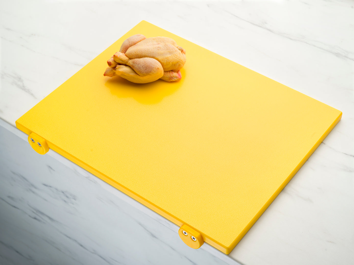 Tagliere in polietilene con fermi