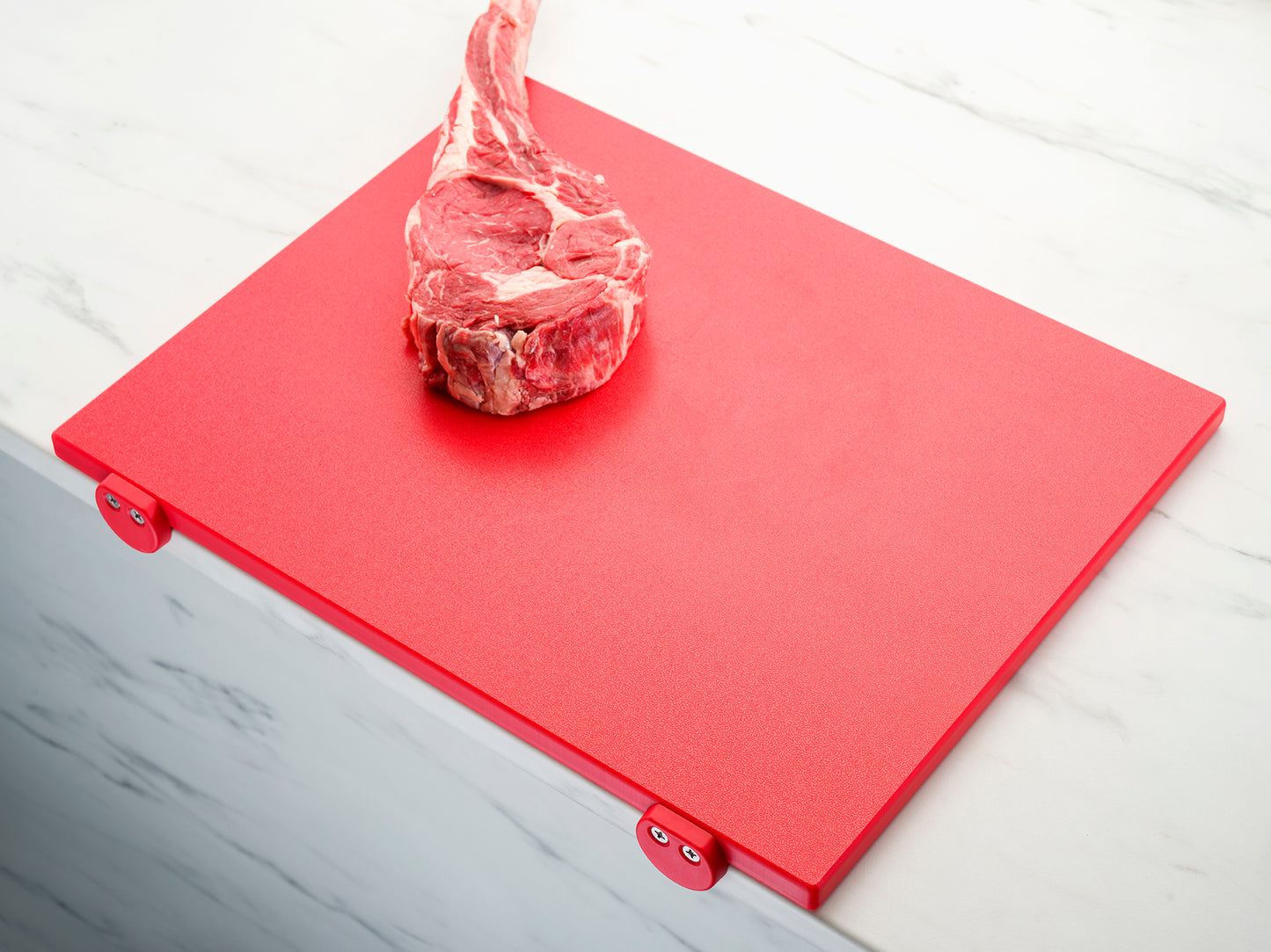 Tagliere in polietilene con fermi