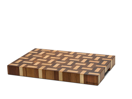 Tagliere in legno di frassino e robinia evaporata con maniglie