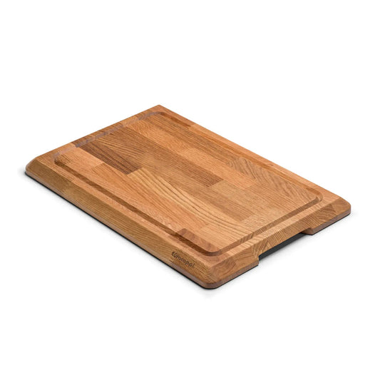 Tagliere in legno di rovere con bordo inclinato e canalina raccogli succhi